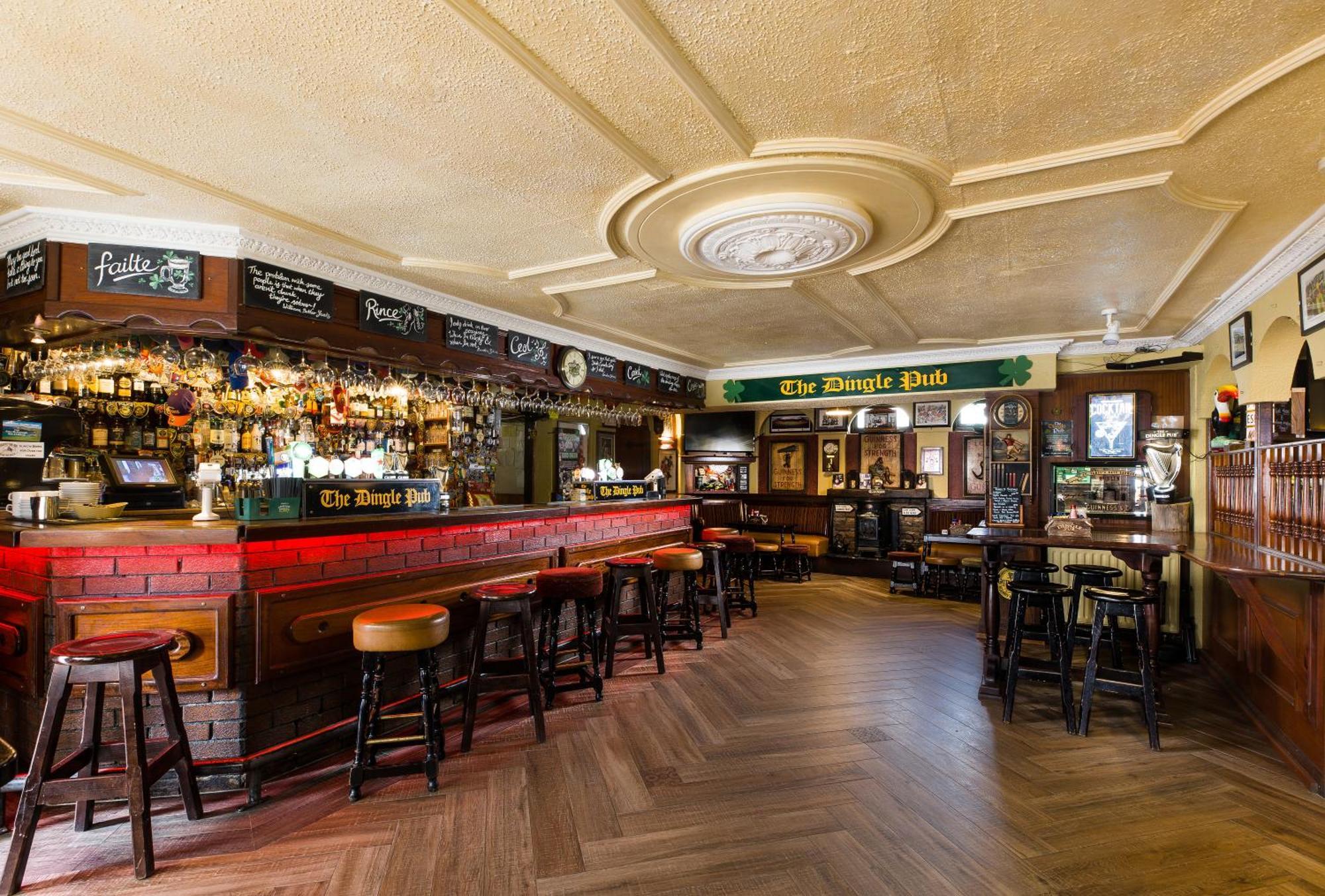 The Dingle Pub Rooms Экстерьер фото