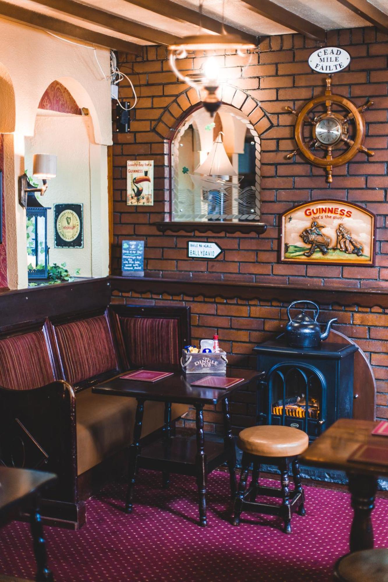 The Dingle Pub Rooms Экстерьер фото